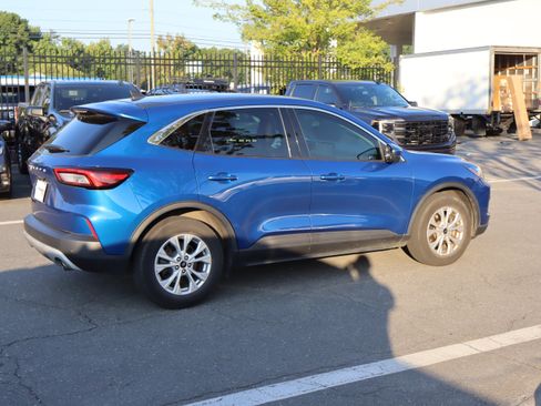 Used 2023 Ford Escape Active w/ Tech Pack #2 FWD image 21