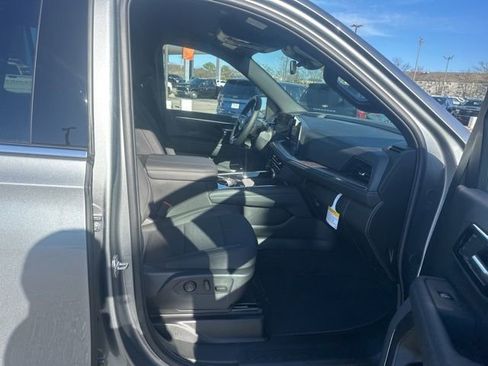 New 2026 Chevrolet Tahoe LS w/ LPO, Dark Essentials Package image 32