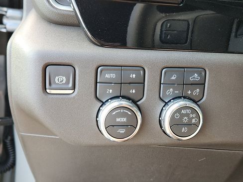 New 2026 GMC Sierra 2500 SLT w/ Texas SLT Premium Package image 19