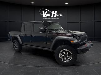 Used 2024 Jeep Gladiator Rubicon w/ Technology Group AWD/4WD video 1