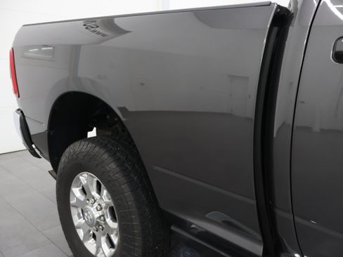 Used 2023 RAM 2500 Laramie AWD/4WD image 27