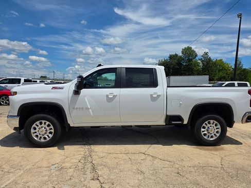 New 2026 Chevrolet Silverado 2500 LT AWD/4WD image 2