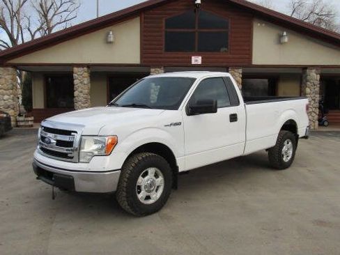 Used 2014 Ford F150 XLT image 2