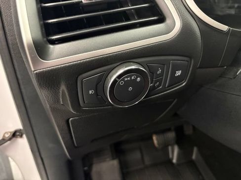 Used 2019 Ford Edge SEL w/ Equipment Group 201A AWD/4WD image 14