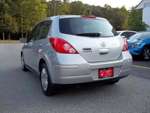 Used 2012 Nissan Versa 1.8 S w/ Plus Pkg FWD image 2