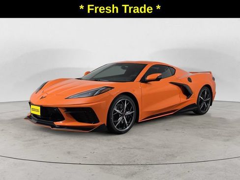 Used 2023 Chevrolet Corvette Stingray Premium Cpe w/ Z51 Performance Package RWD image 1