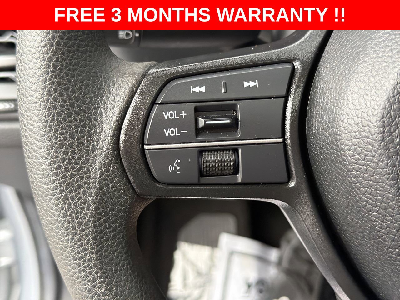 Used 2025 Honda Accord SE image 39