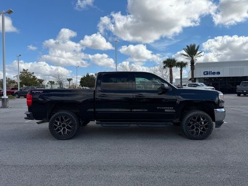 Used 2017 Chevrolet Silverado 1500 LT w/ All Star Edition image 6