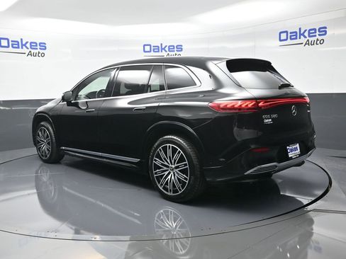 Used 2023 Mercedes-Benz EQS 580 4MATIC SUV image 6