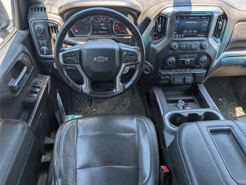 Used 2021 Chevrolet Silverado 1500 LT Trail Boss w/ Bed Protection Package AWD/4WD image 19