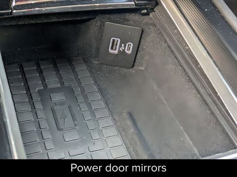 Certified 2023 Lincoln Corsair AWD w/ Equipment Group 101A image 31