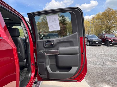 Used 2019 Chevrolet Silverado 1500 LTZ w/ LTZ Premium Package AWD/4WD image 13