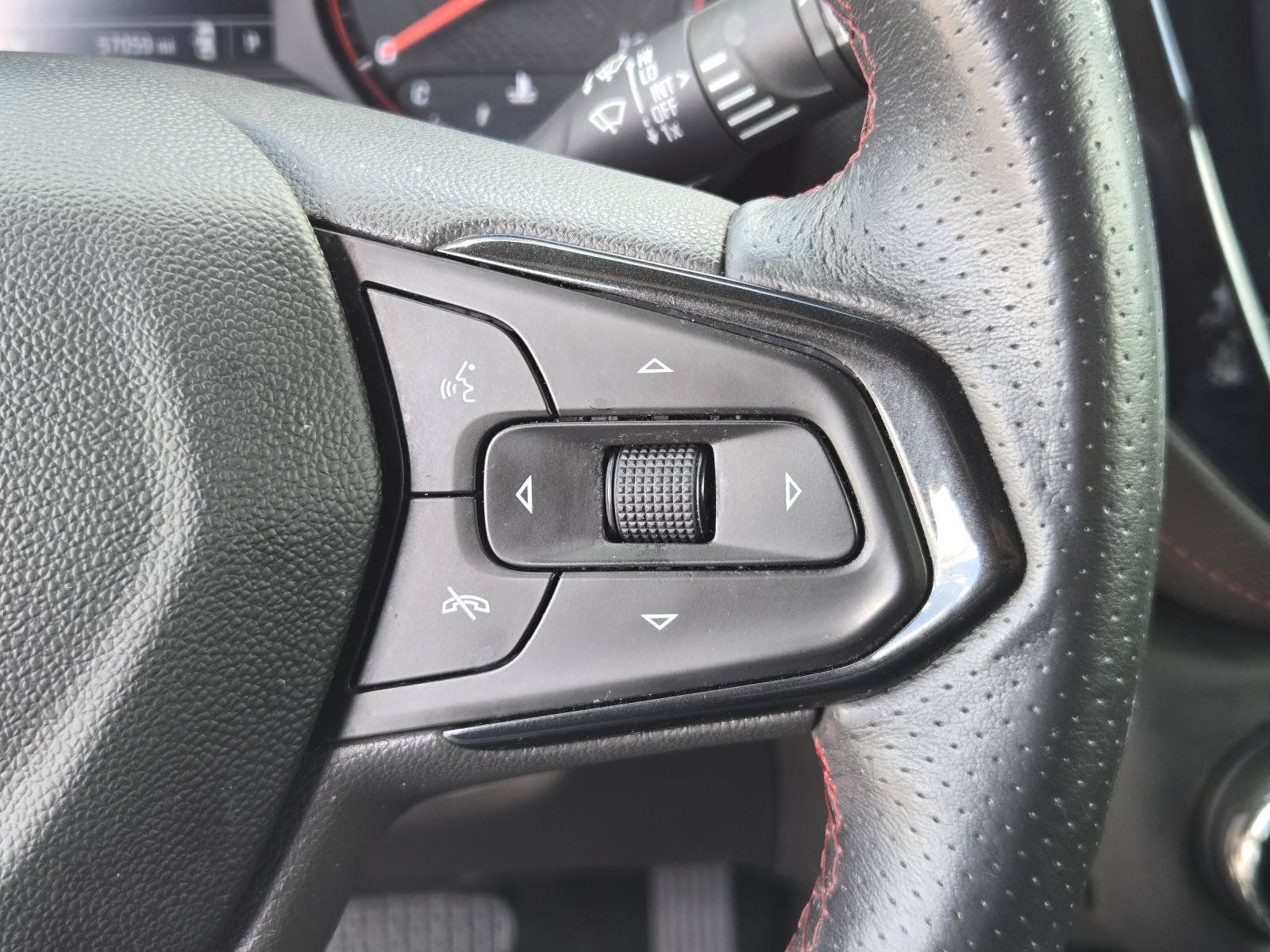 Used 2021 Chevrolet TrailBlazer RS w/ Convenience Package FWD image 19