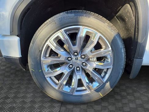 New 2026 GMC Sierra 1500 Denali w/ Denali Reserve Package image 8