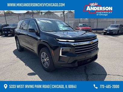 Used 2025 Chevrolet Traverse LT