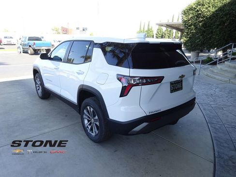 New 2026 Chevrolet Equinox LT FWD image 6