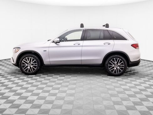 Used 2020 Mercedes-Benz GLC 350e 4MATIC image 2