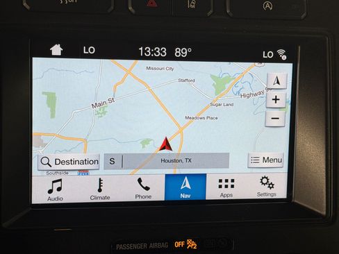 Used 2019 Ford Expedition XLT w/ Equipment Group 202A RWD image 17