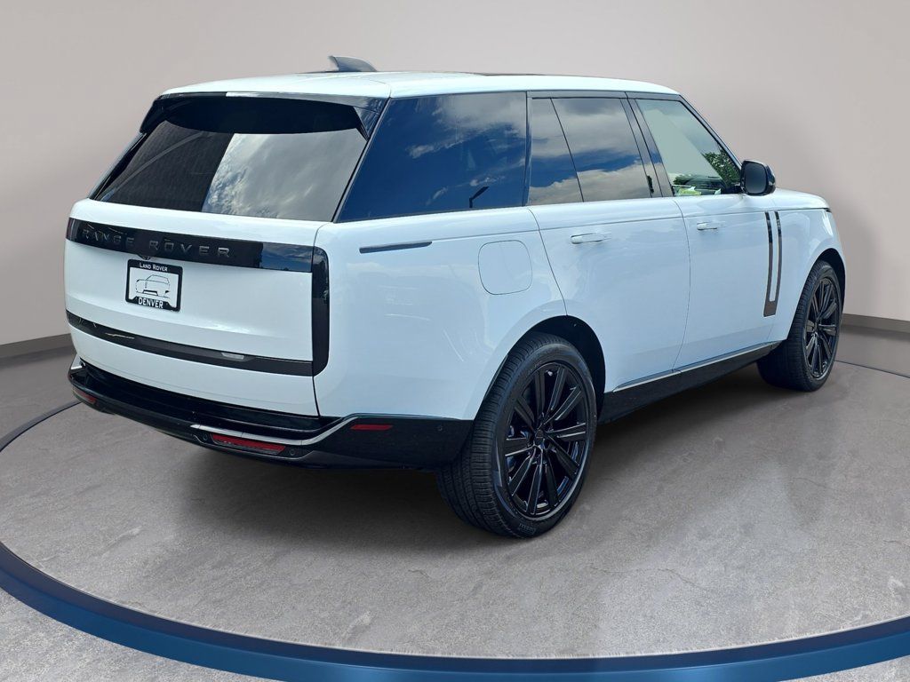 New 2026 Land Rover Range Rover SE AWD/4WD image 5
