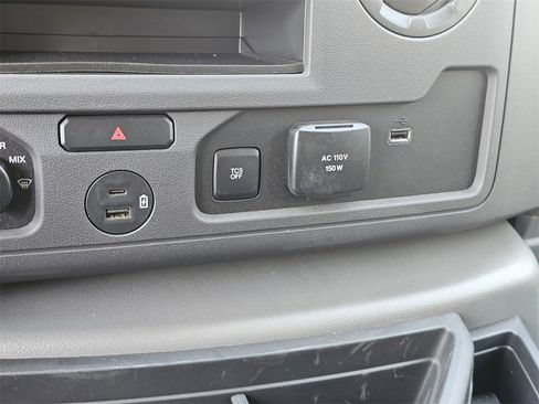 New 2024 Ford E-350 and Econoline 350 Super Duty w/ Power Windows & Locks Group image 36