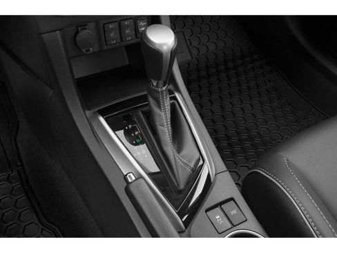 Used 2015 Toyota Corolla S image 8