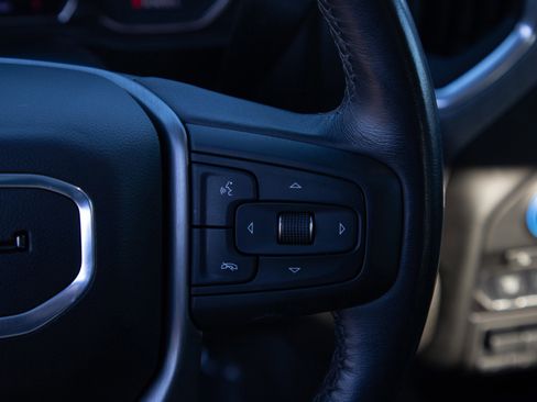 Used 2022 GMC Sierra 3500 Denali w/ Denali Black Diamond Edition image 18