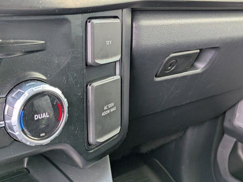 Used 2023 Ford F250 Lariat w/ Lariat Ultimate Package AWD/4WD image 31