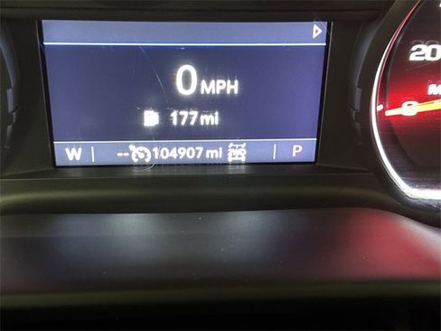 Certified 2022 Chevrolet Silverado 2500 Custom w/ Custom Value Package image 12