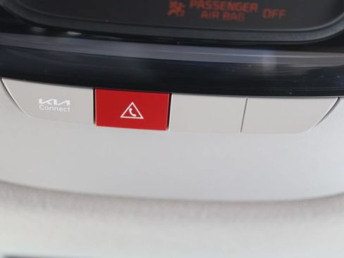 Certified 2024 Kia Seltos S FWD image 48