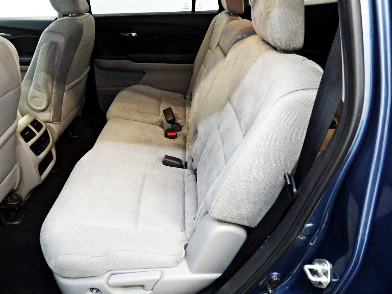 Used 2019 Honda Pilot EX image 10