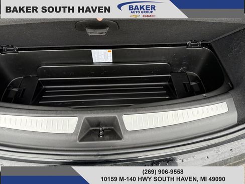 Used 2023 Cadillac XT6 Luxury image 11