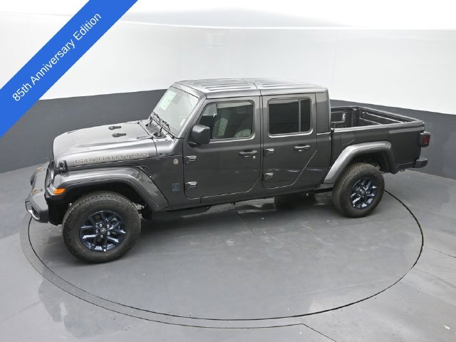 New 2026 Jeep Gladiator Sport AWD/4WD image 35