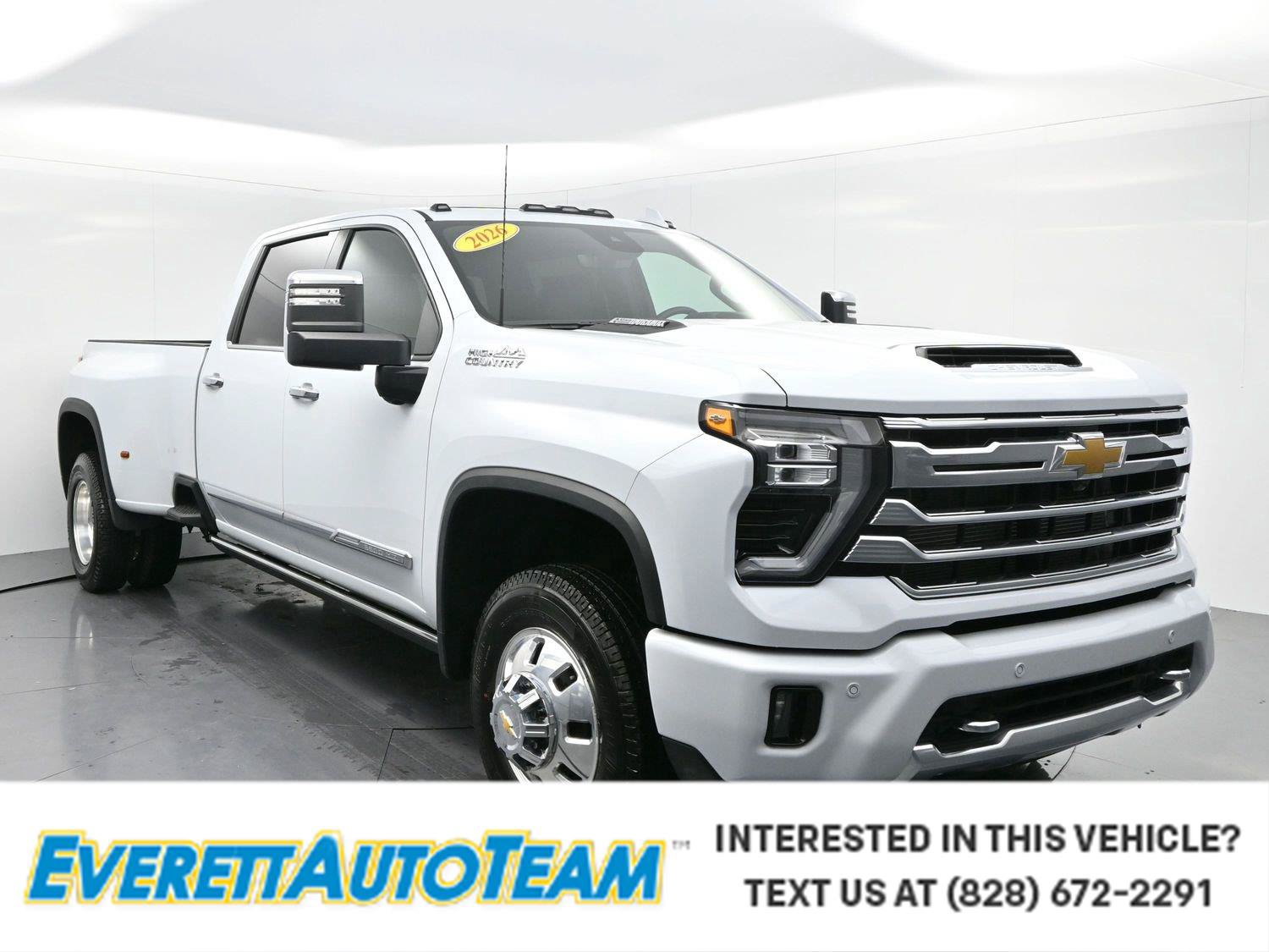 Used 2026 Chevrolet Silverado 3500 High Country w/ Technology Package AWD/4WD image 1