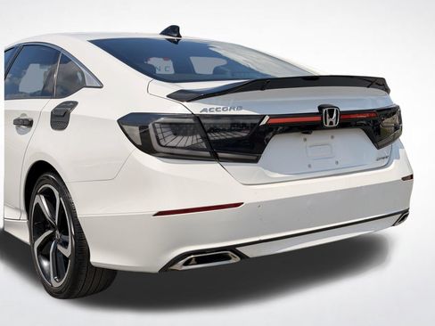 Used 2021 Honda Accord Sport image 3