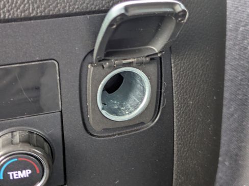 Used 2017 Chevrolet Tahoe LS w/ All-Season Package image 11