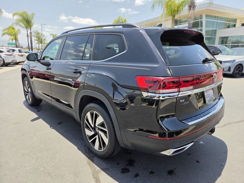 Certified 2024 Volkswagen Atlas SE AWD/4WD image 8