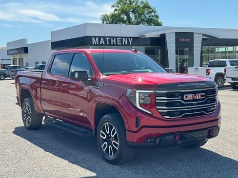 Used 2025 GMC Sierra 1500 AT4 w/ AT4 Premium Package AWD/4WD image 7