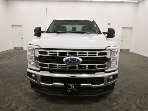 Used 2023 Ford F250 XLT image 10