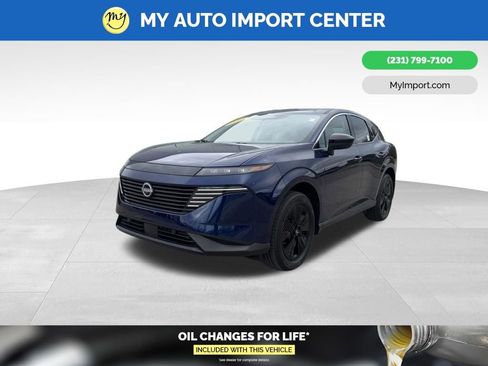 Used 2025 Nissan Murano SV AWD/4WD image 3