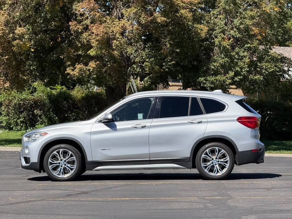Used 2017 BMW X1 xDrive28i AWD/4WD image 2
