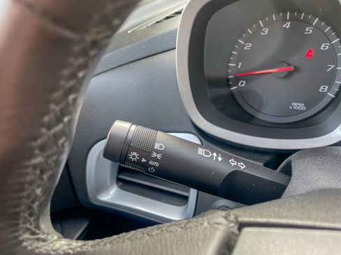 Used 2017 Chevrolet Equinox LT w/ Convenience Package image 17