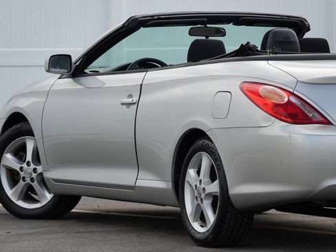 Used 2006 Toyota Solara SE FWD image 26