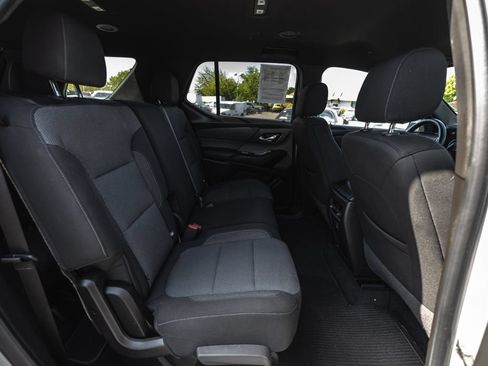 Used 2022 Chevrolet Traverse LT AWD/4WD image 30