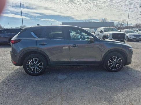 Used 2018 MAZDA CX-5 Touring image 6