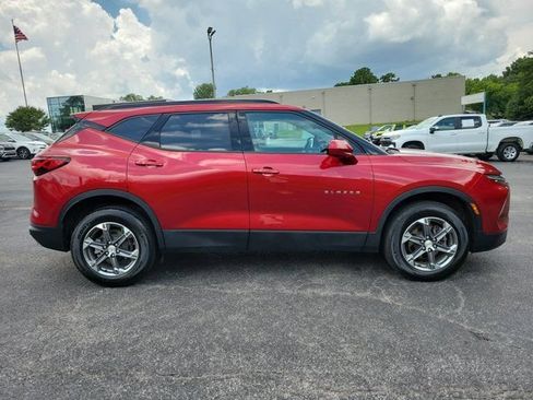 Used 2024 Chevrolet Blazer LT w/ Convenience Package FWD image 26