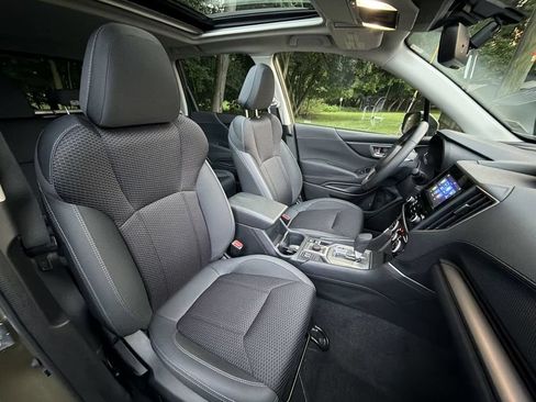 Certified 2023 Subaru Forester Premium AWD/4WD image 25