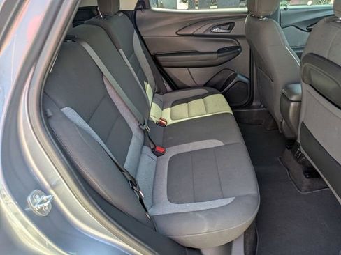Used 2021 Chevrolet TrailBlazer LT w/ Convenience Package FWD image 26