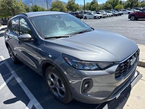 Used 2025 Ford Escape ST-Line Select AWD/4WD image 2