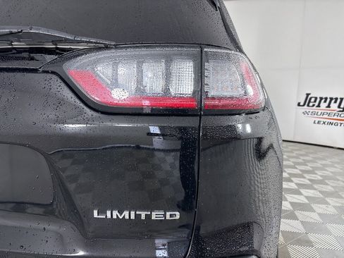 Used 2022 Jeep Cherokee Limited image 35