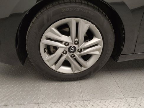 Used 2020 Hyundai Elantra Value Edition w/ Cargo Package (C1) image 31